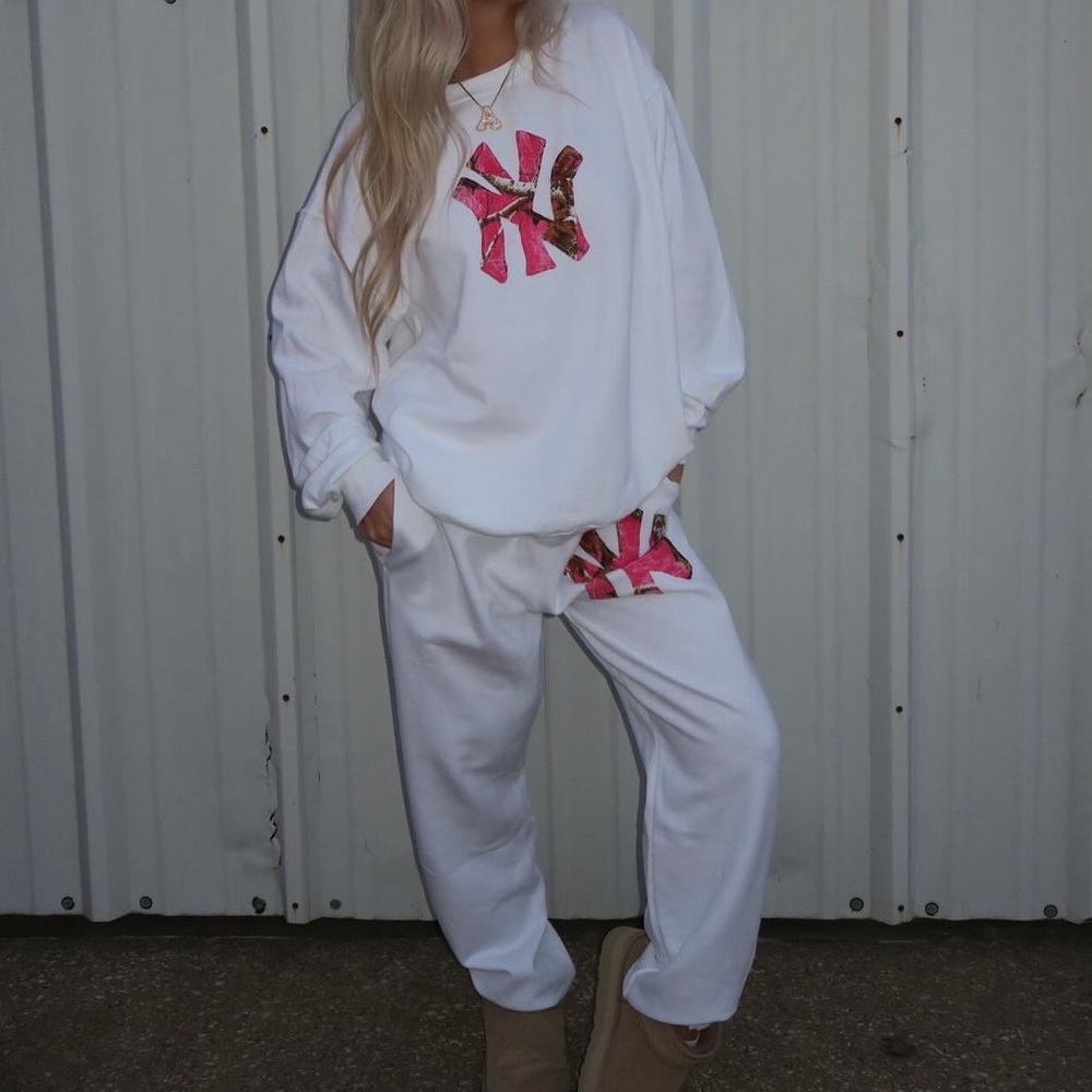 Pink Camo NY sweat set